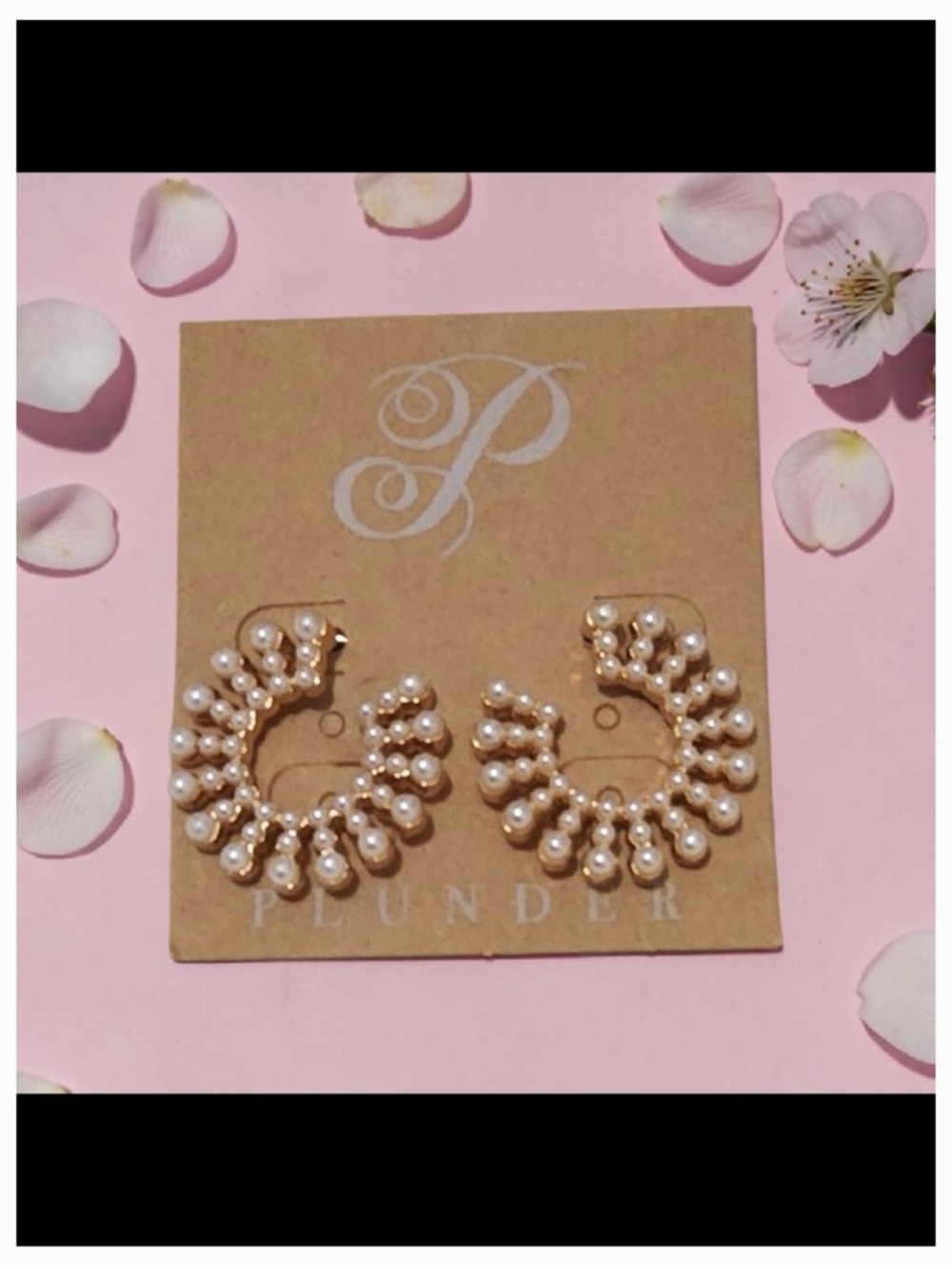 NWT ♥️ Gold Hoop Earrings with Pink Pearls